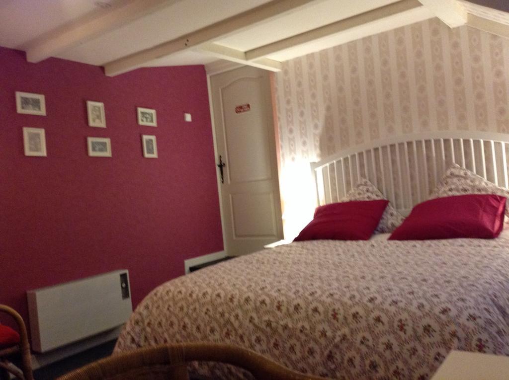 Aux Sources De L'Yonne Bed and Breakfast Glux-en-Glenne Δωμάτιο φωτογραφία