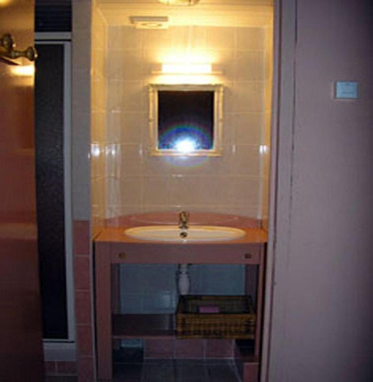 Aux Sources De L'Yonne Bed and Breakfast Glux-en-Glenne Δωμάτιο φωτογραφία