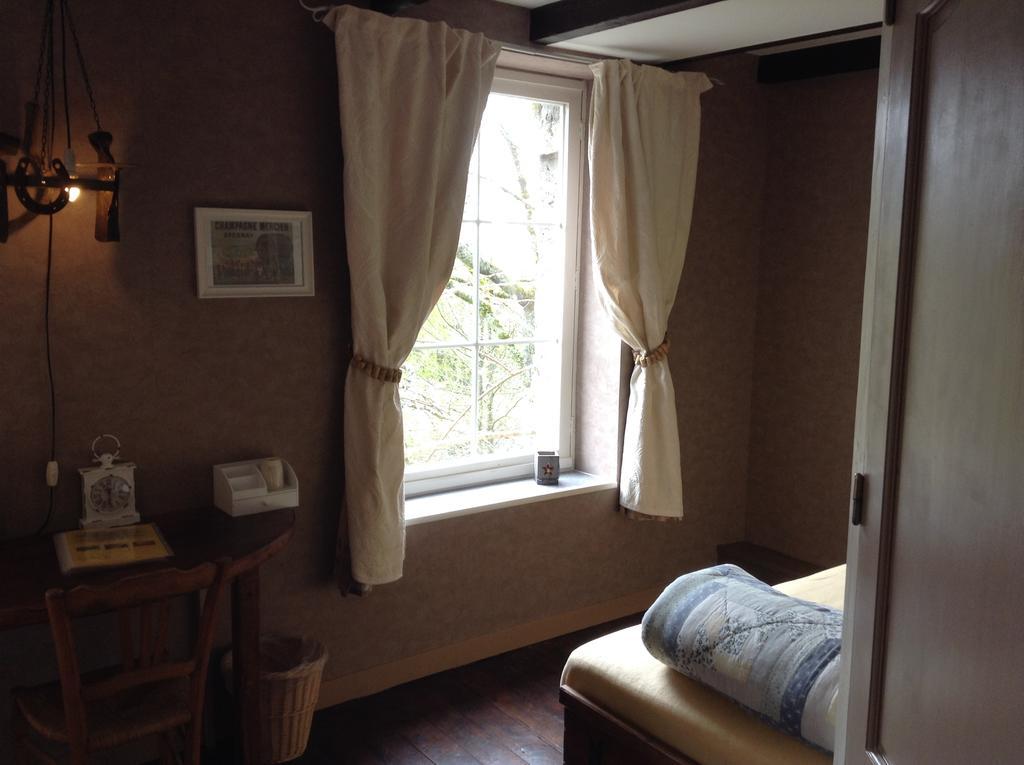 Aux Sources De L'Yonne Bed and Breakfast Glux-en-Glenne Εξωτερικό φωτογραφία